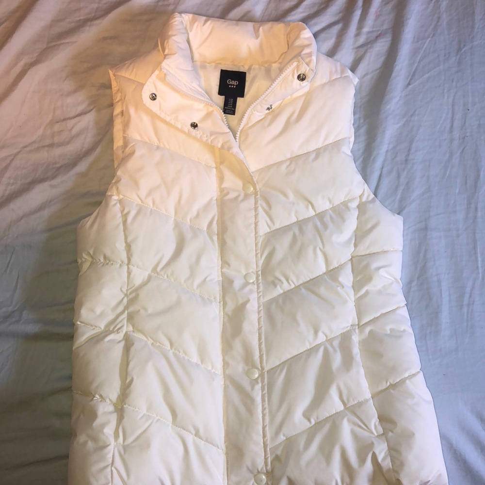 Gap Puffer Vest